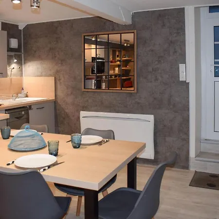 Amazing In With Kitchenette Lannion
